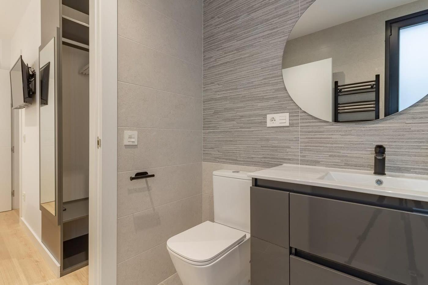 Room4You By Asturias Holidays Οβιέδο Εξωτερικό φωτογραφία